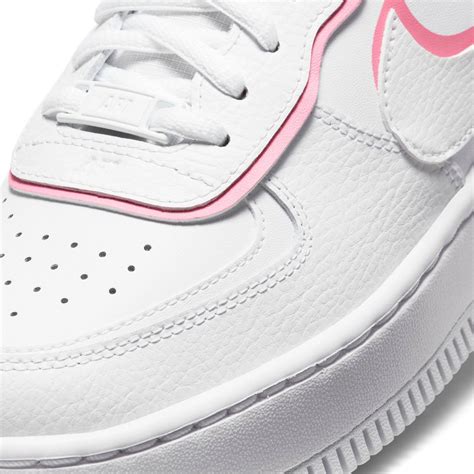 nike schoenen roze met wit|Nike Factory Stores.